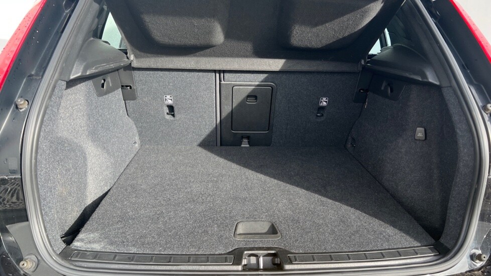 Used Volvo XC40 2021 for sale - 77021870: Photo 17