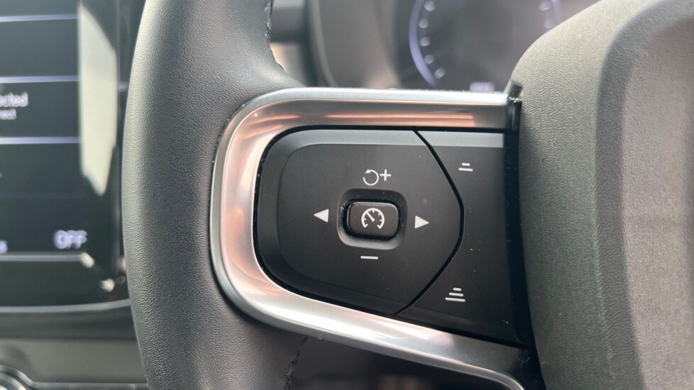 Used Volvo XC40 2021 for sale - 77021870: Photo 18