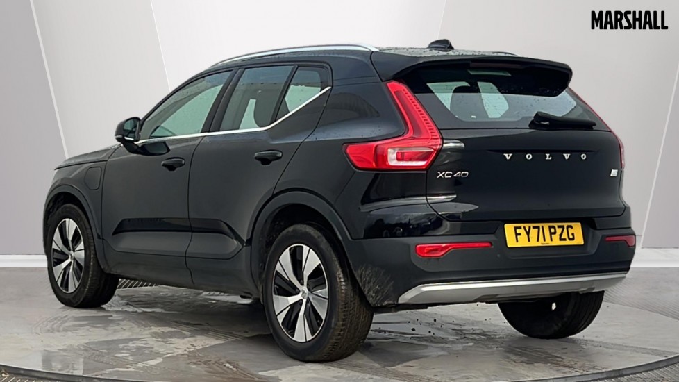 Used Volvo XC40 2021 for sale - 77021870: Photo 2