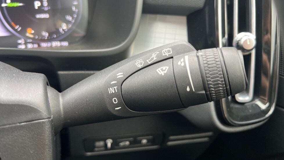 Used Volvo XC40 2021 for sale - 77021870: Photo 29