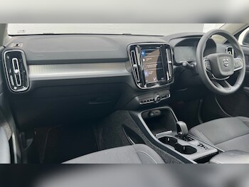 Used Volvo XC40 2021 for sale - 77021870: Photo