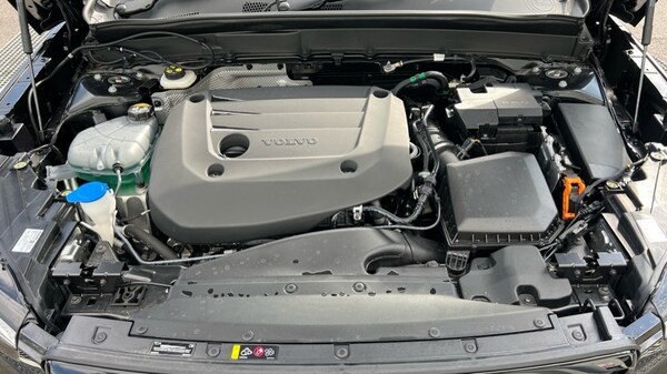 Used Volvo XC40 2024 for sale - 75501699: Photo 39
