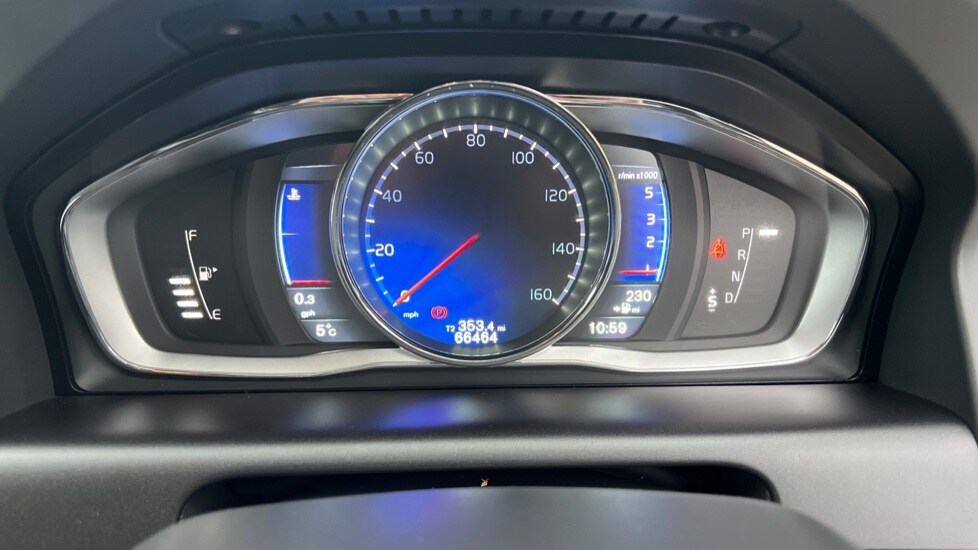 Used Volvo XC60 2015 for sale - 77047695: Photo 11