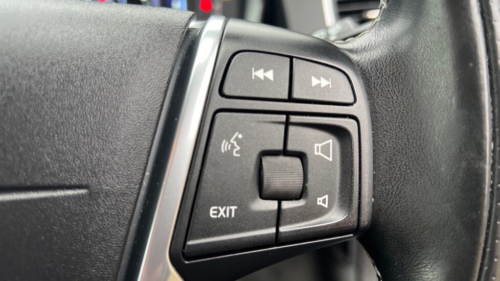 Used Volvo XC60 2015 for sale - 77047695: Photo 19