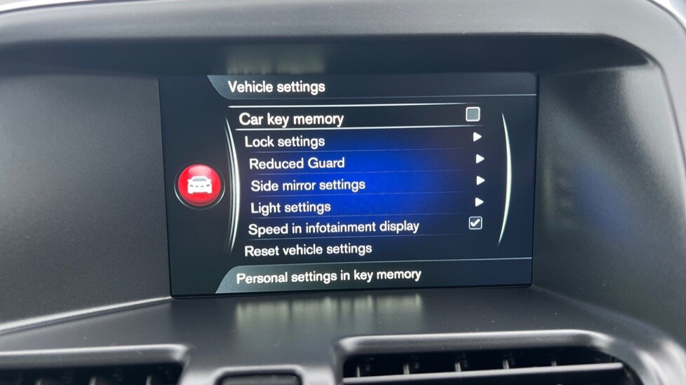 Used Volvo XC60 2015 for sale - 77047695: Photo 36