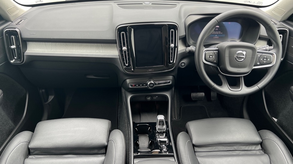Used Volvo XC40 2025 for sale - 76112031: Photo 21