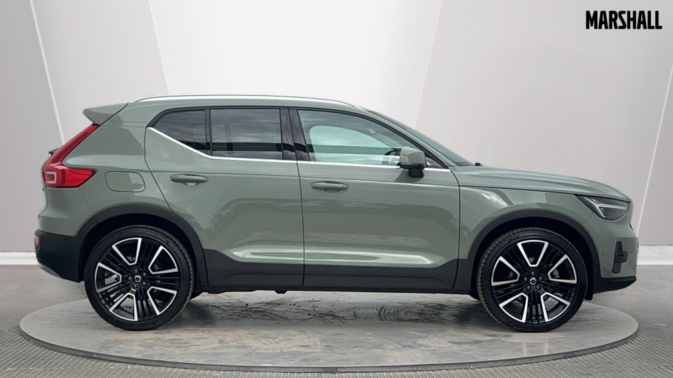 Used Volvo XC40 2025 for sale - 76112031: Photo 3