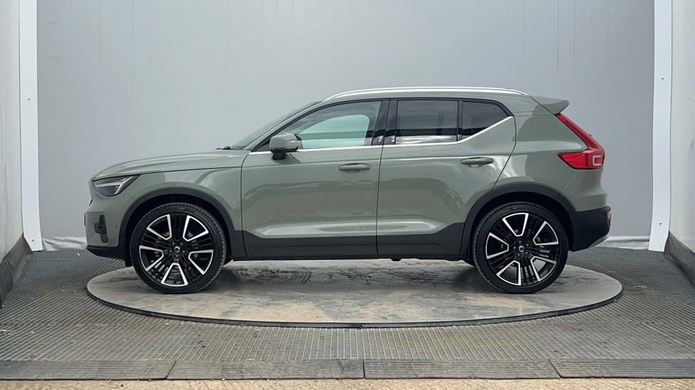 Used Volvo XC40 2025 for sale - 76112031: Photo 8
