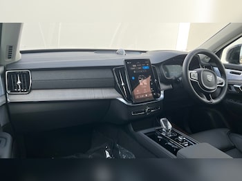 Used Volvo XC90 2025 for sale - 76112032: Photo 4