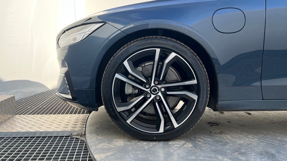 Used Volvo V90 2024 for sale - 76208935: Photo 24