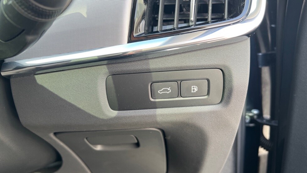 Used Volvo V90 2024 for sale - 76208935: Photo 43