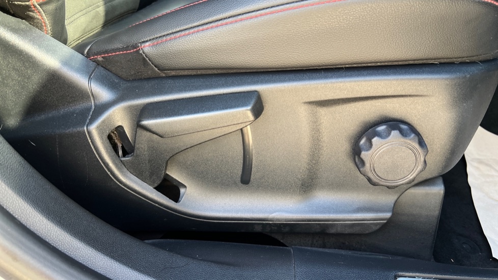 Used Ford Kuga 2020 for sale - 77025554: Photo 33