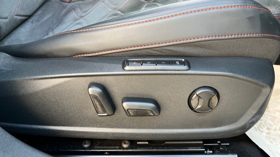 Used SEAT Leon 2022 for sale - 76872777: Photo 33