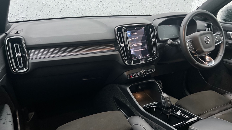 Used Volvo XC40 2021 for sale - 76874178: Photo 4