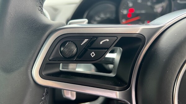 Used Porsche Cayman 2021 for sale - 76154653: Photo 24