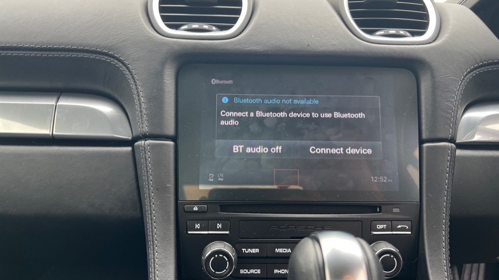 Used Porsche Cayman 2021 for sale - 76154653: Photo 34