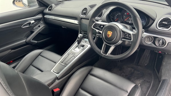 Used Porsche Cayman 2021 for sale - 76154653: Photo 9