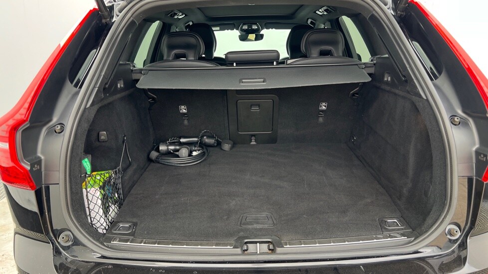 Used Volvo XC60 2021 for sale - 76203740: Photo 17