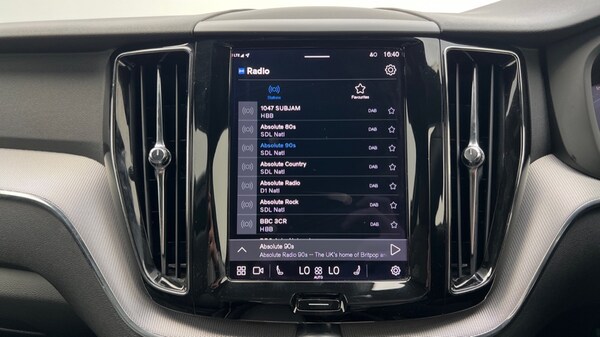 Used Volvo XC60 2021 for sale - 76203740: Photo 31