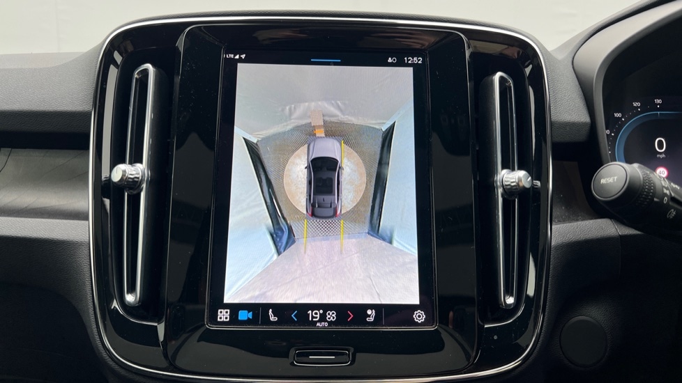 Used Volvo C40 2022 for sale - 76773086: Photo 33