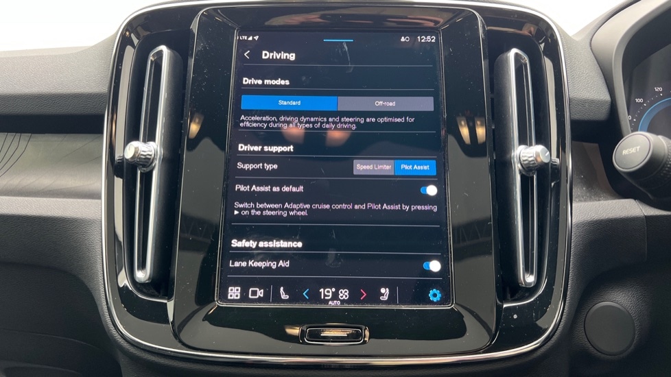 Used Volvo C40 2022 for sale - 76773086: Photo 36