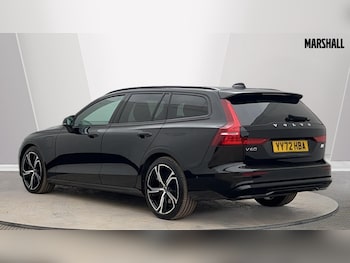 Used Volvo V60 2022 for sale - 76241712: Photo