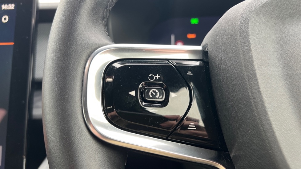 Used Polestar Polestar 2 2023 for sale - 76870505: Photo 25