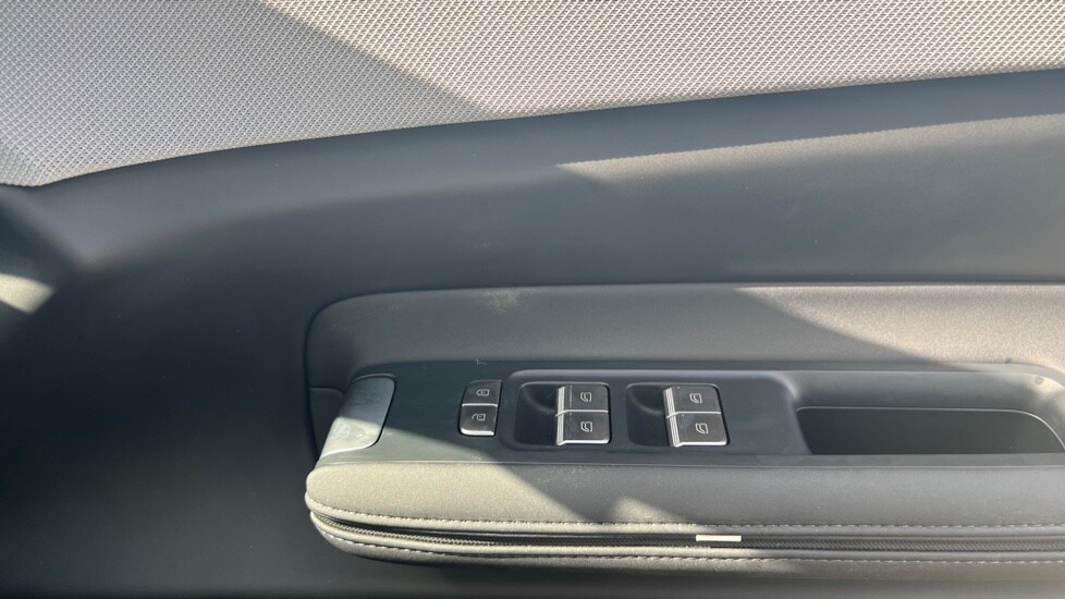 Used Polestar Polestar 4 2025 for sale - 76871230: Photo 30