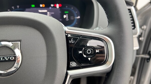 Used Volvo XC90 2024 for sale - 75337557: Photo 19