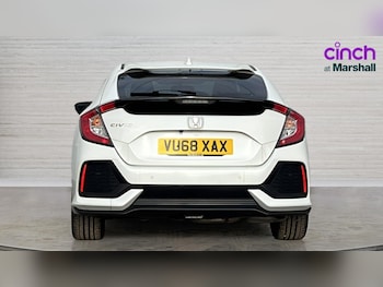 Used Honda Civic 2018 for sale - 76977689: Photo