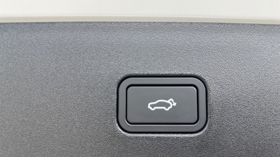 Used Volvo EX30 2025 for sale - 76544582: Photo 44