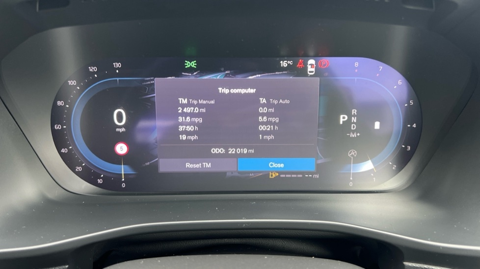 Used Volvo XC40 2023 for sale - 76780353: Photo 11