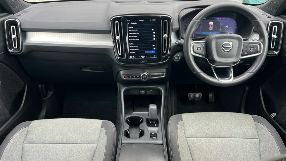 Used Volvo XC40 2023 for sale - 76780353: Photo 21