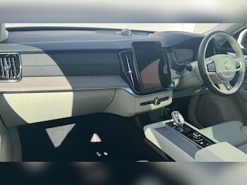 Used Volvo XC90 2025 for sale - 75902183: Photo