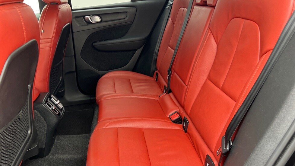 Used Volvo XC40 2020 for sale - 76241644: Photo 10