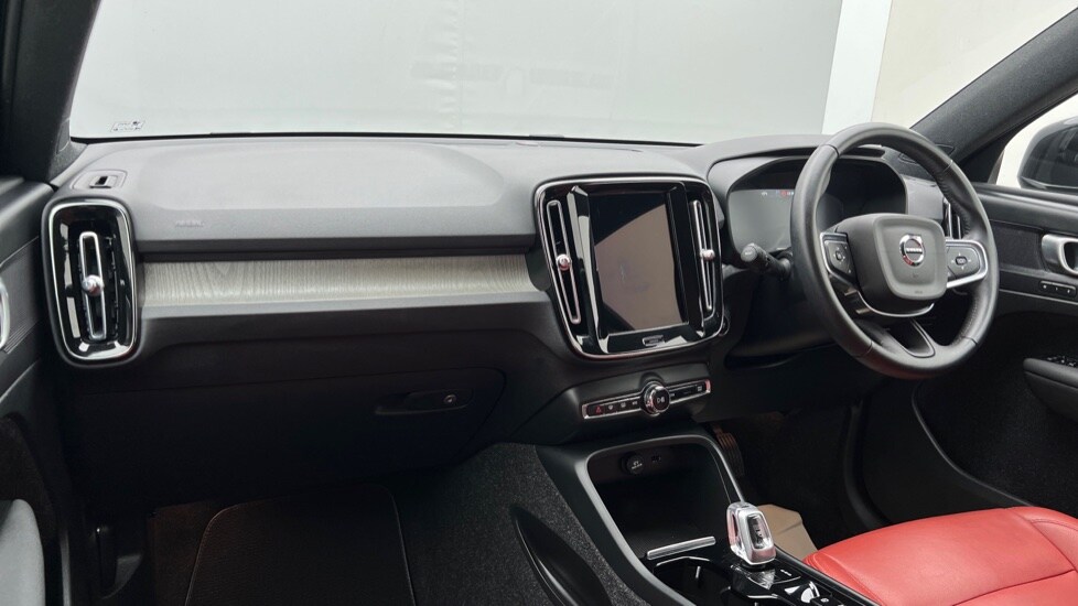 Used Volvo XC40 2020 for sale - 76241644: Photo 4