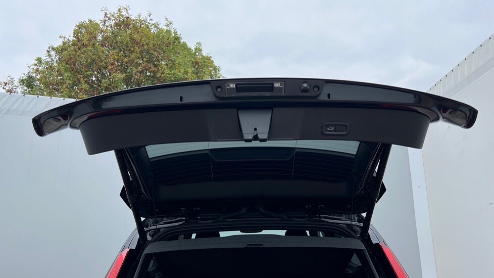 Used Volvo XC40 2020 for sale - 76241644: Photo 40