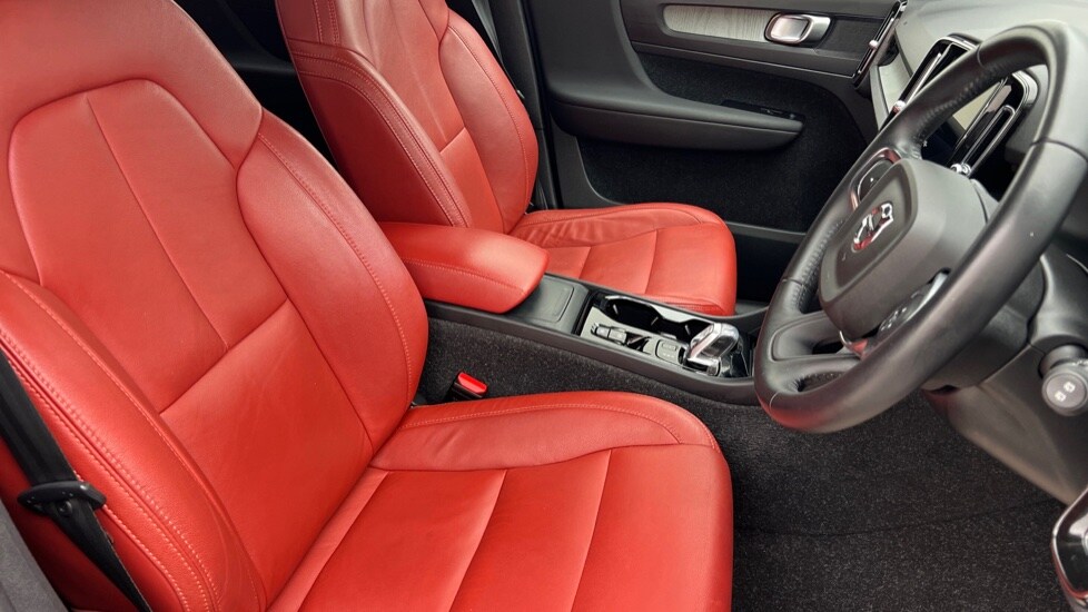 Used Volvo XC40 2020 for sale - 76241644: Photo 9