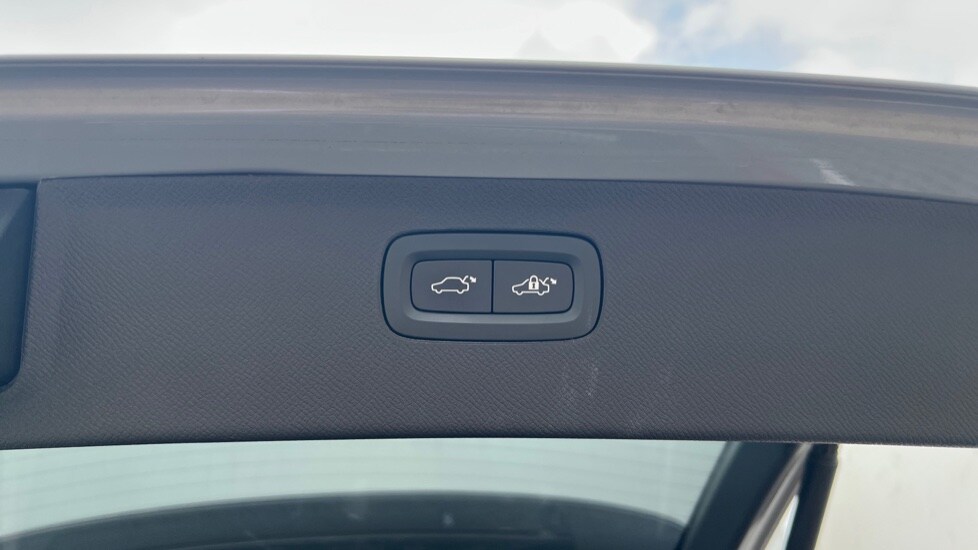 Vehicle 44