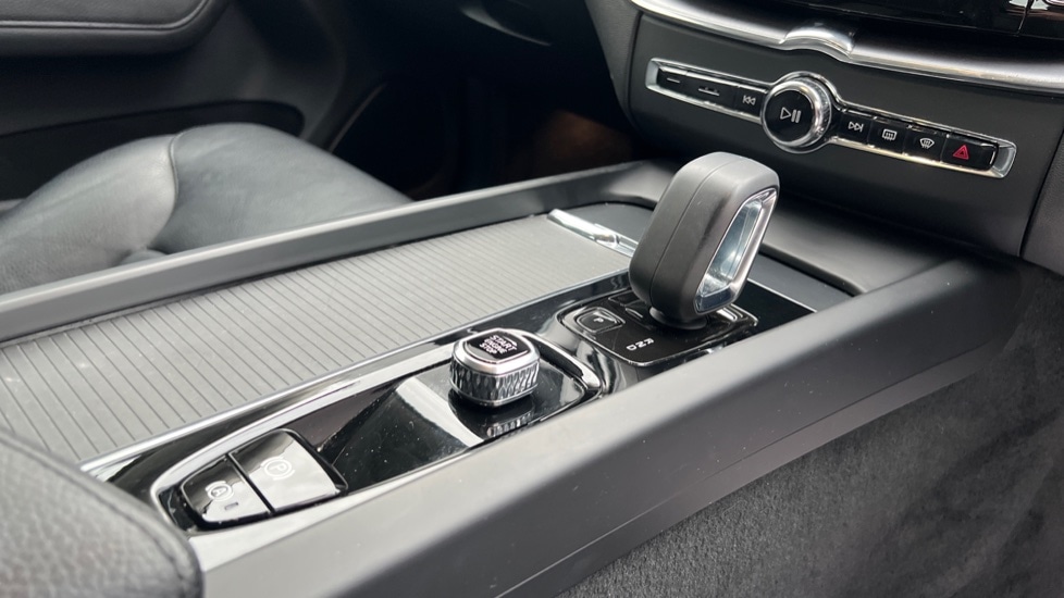 Used Volvo XC60 2021 for sale - 76894567: Photo 14