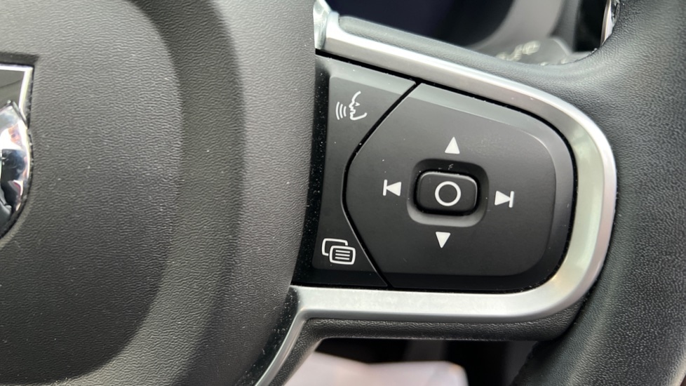 Used Volvo XC60 2021 for sale - 76894567: Photo 19