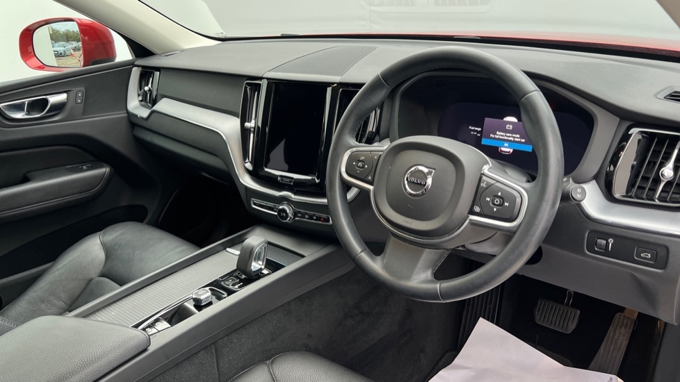Used Volvo XC60 2021 for sale - 76894567: Photo 5