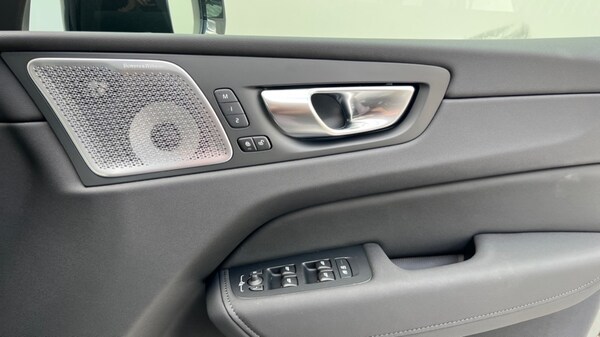 Used Volvo XC60 2025 for sale - 76217153: Photo 15