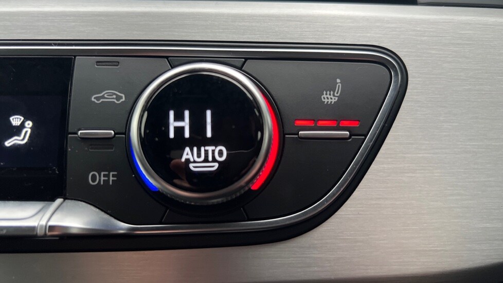 Used Audi A4 2021 for sale - 76872613: Photo 35