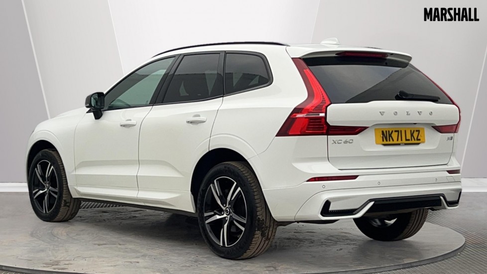 Used Volvo XC60 2021 for sale - 76871034: Photo 2