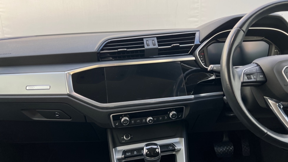 Used Audi Q3 2020 for sale - 76874683: Photo 12