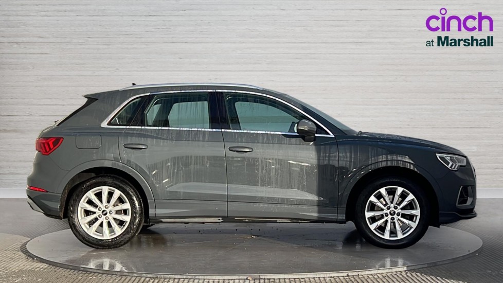 Used Audi Q3 2020 for sale - 76874683: Photo 2