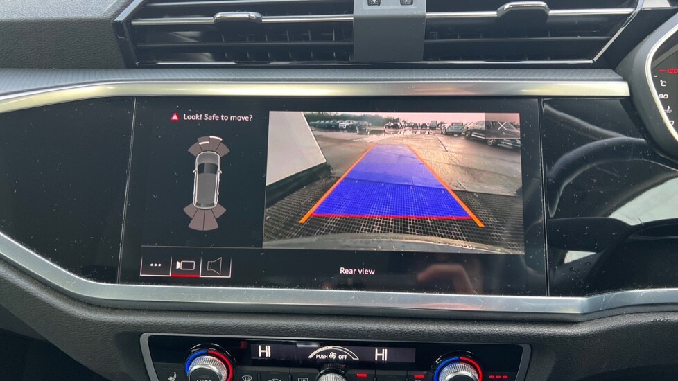 Used Audi Q3 2020 for sale - 76874683: Photo 27