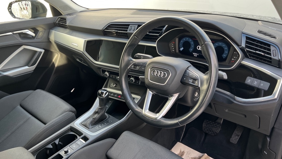 Used Audi Q3 2020 for sale - 76874683: Photo 9