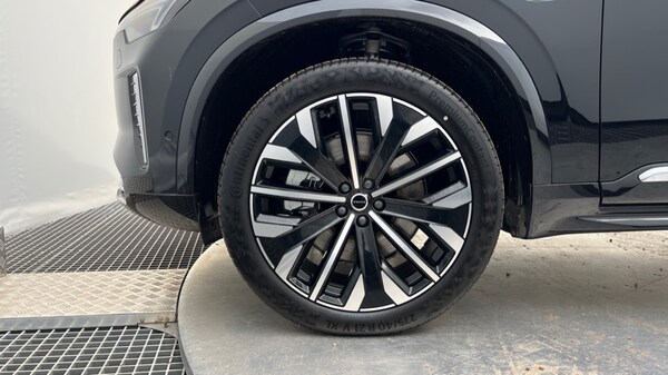 Used Volvo XC90 2025 for sale - 76112248: Photo 26